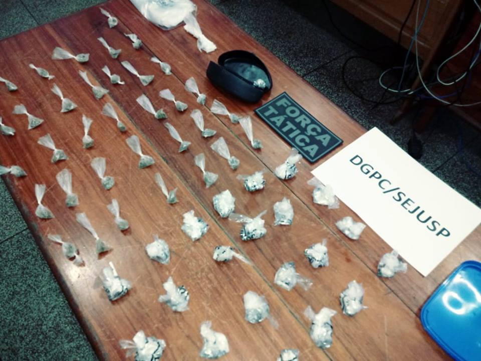 Polícia Civil em conjunto com Batalhão de Força Tática/PMAP fazem apreensão de drogas